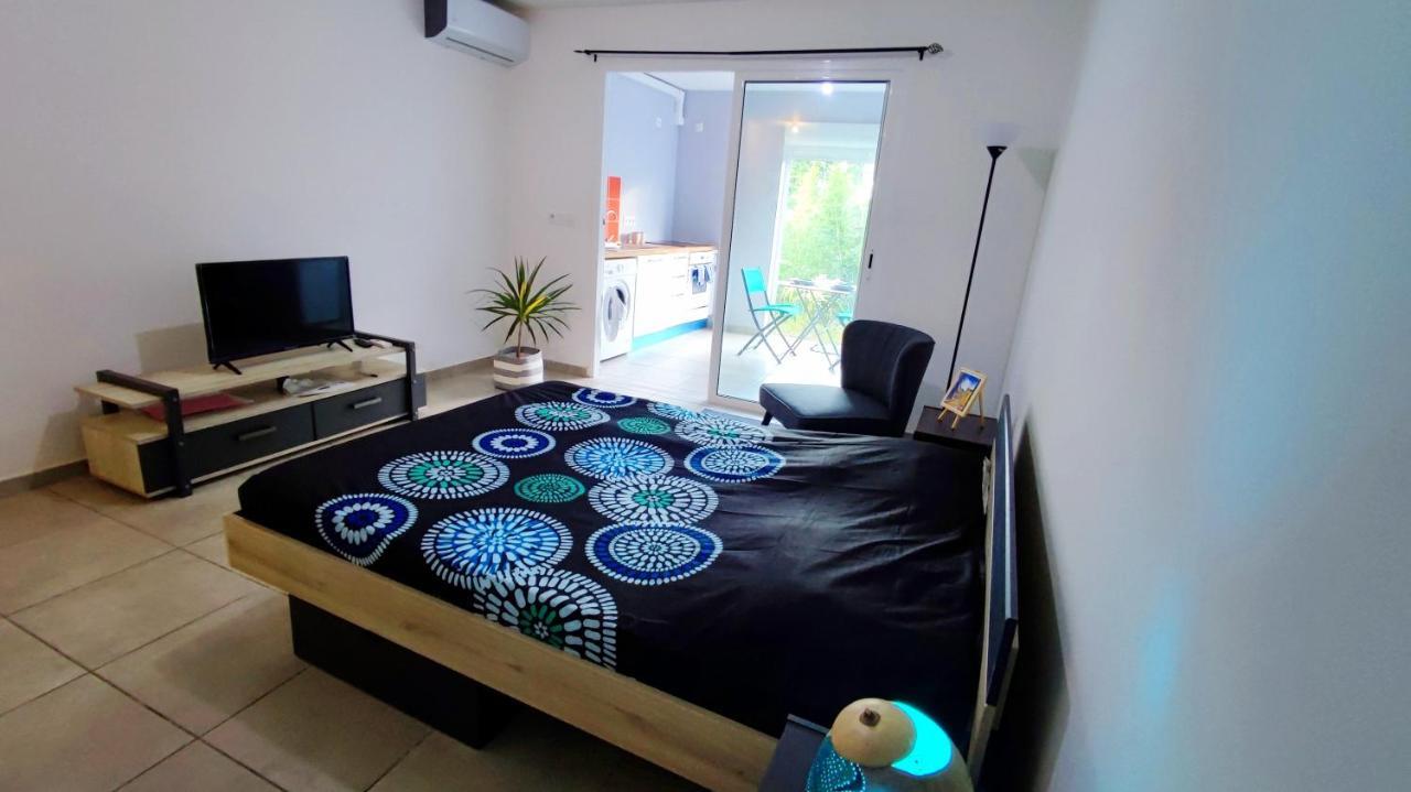 Studio Confort Avec Jardinet Remire-Montjoly Екстериор снимка